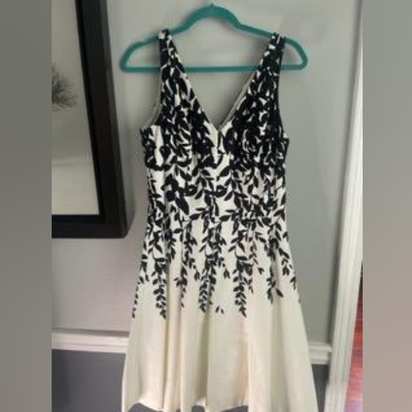 Ralph Lauren Dress - Picture 2 of 3